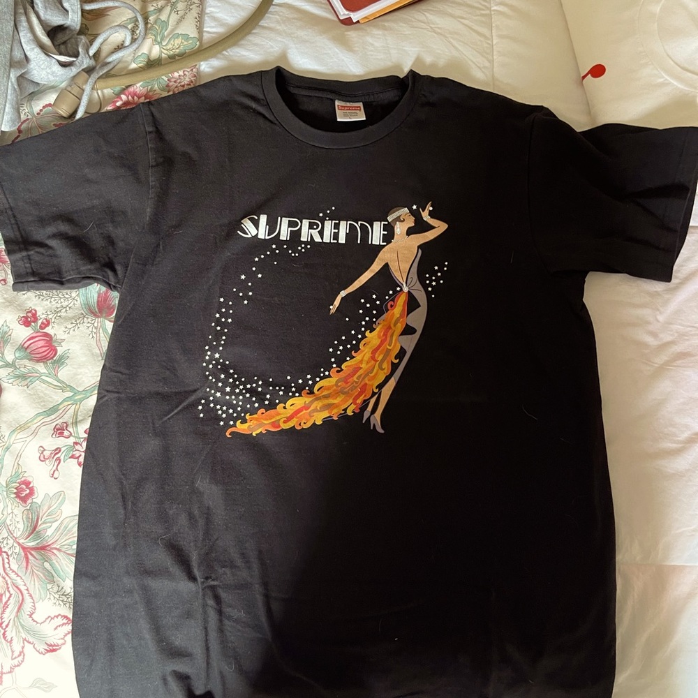 Black supreme t shirt sz L